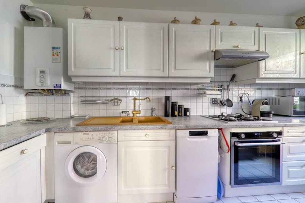 Amilly Park 6 Personnes 2 Chambres Pk Prive En Sous Sol Serris Esterno foto