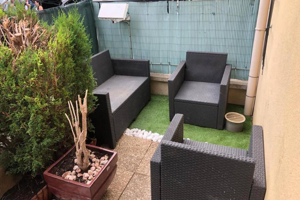 Amilly Park 6 Personnes 2 Chambres Pk Prive En Sous Sol Serris Esterno foto